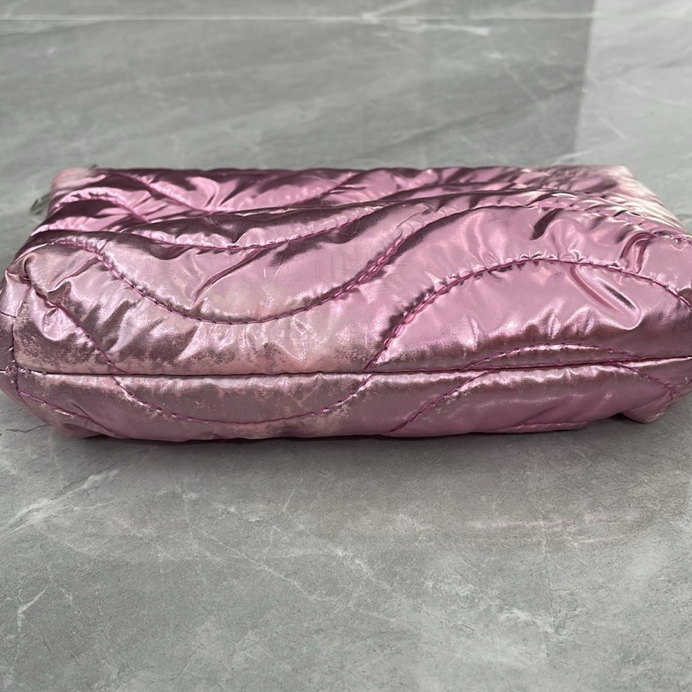 Makeup or Toiletries Bag - Picture 2 of 15